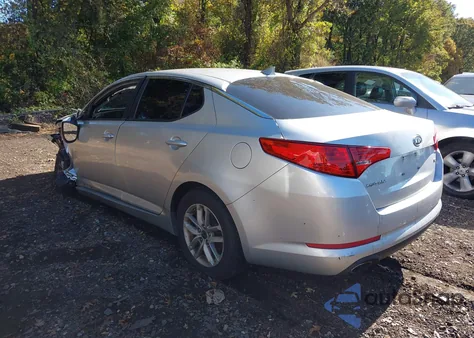 2011 Kia Optima Lx from USA, damaged, VIN KNAGM4A78B5096761